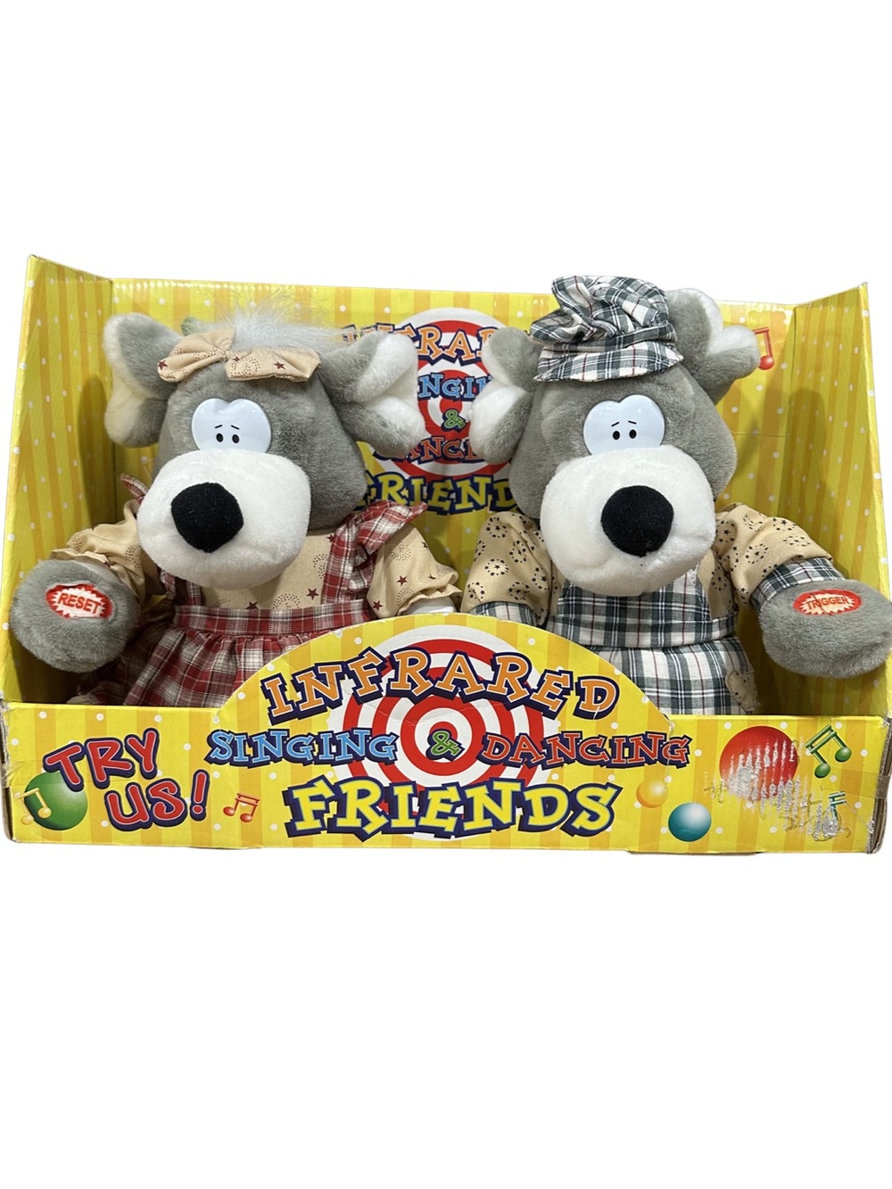 Vintage Infrared Singing & Dancing Wolf Friends Set Of Two Animated Plush Works